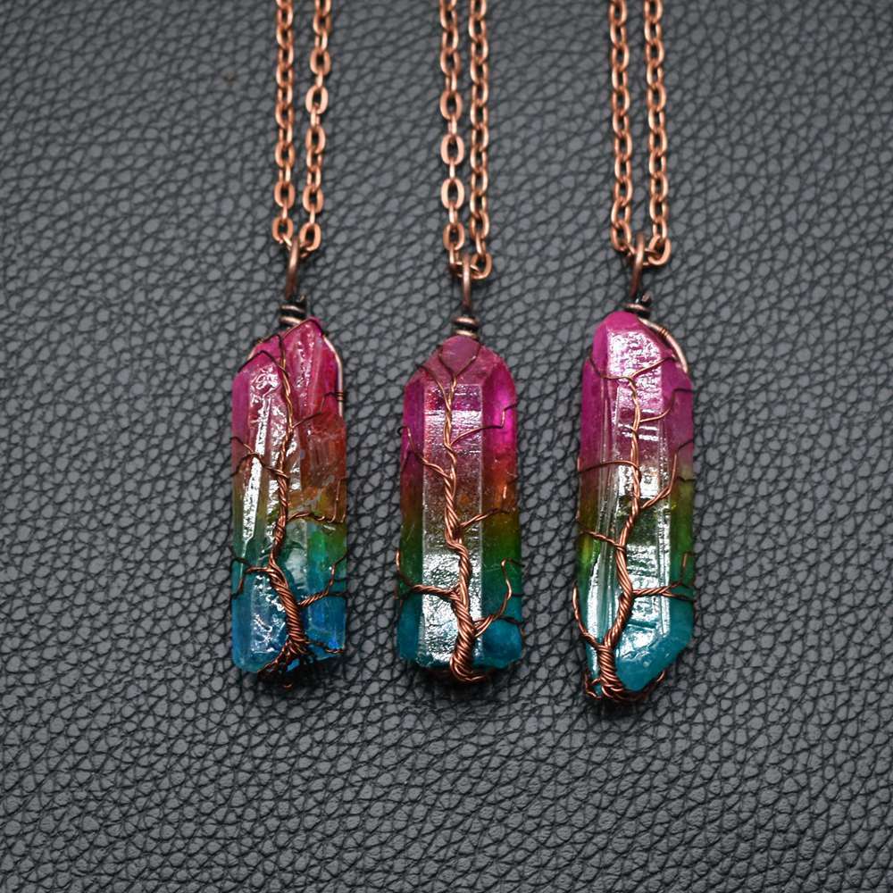 Collier Colonne Cristal Arc-en-ciel – Élégant & Énergétique