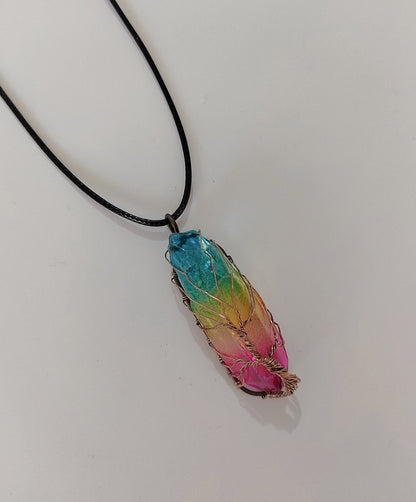 Collier Colonne Cristal Arc-en-ciel – Élégant & Énergétique
